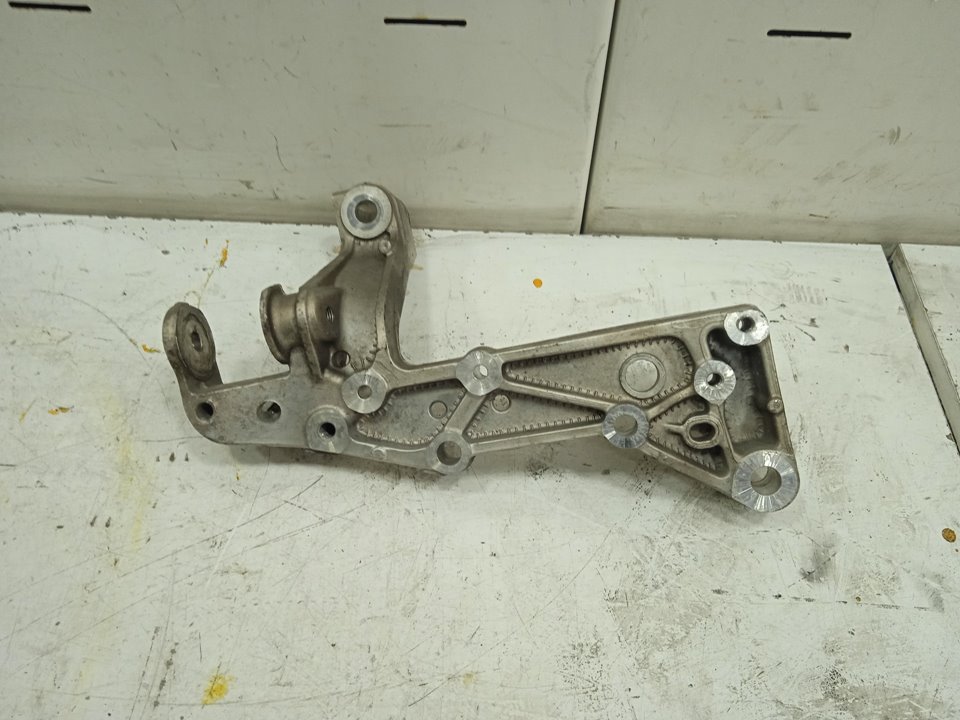 Soporte motor volkswagen golf v berlina (1k1) highline