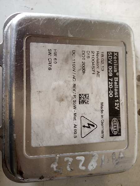 72000  5dv 009 72000  21004571  xenius  hella  alm08/04/201 excellence