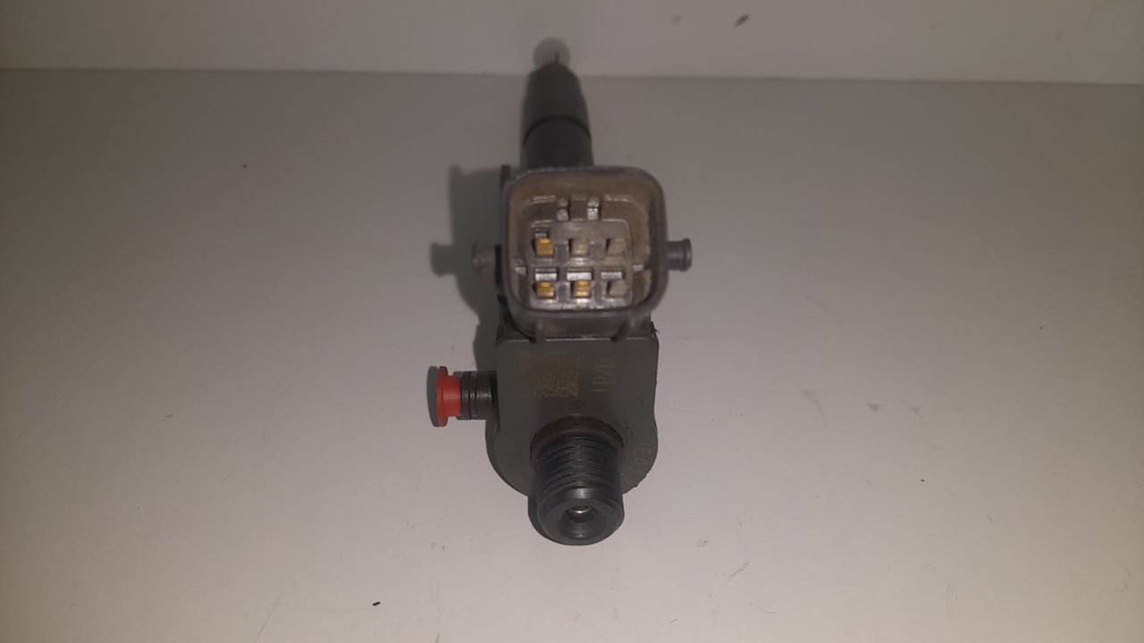 Inyector volvo v40 cross country basis