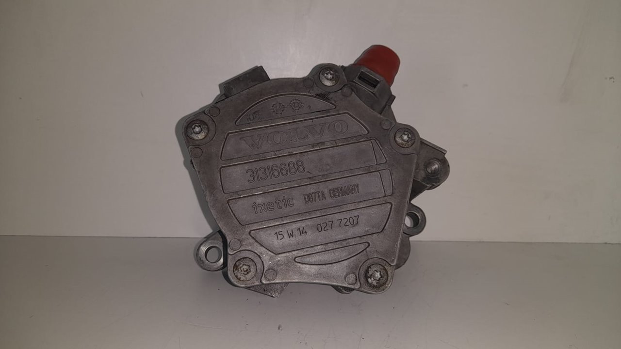 Depresor freno / bomba vacio volvo v40 cross country basis