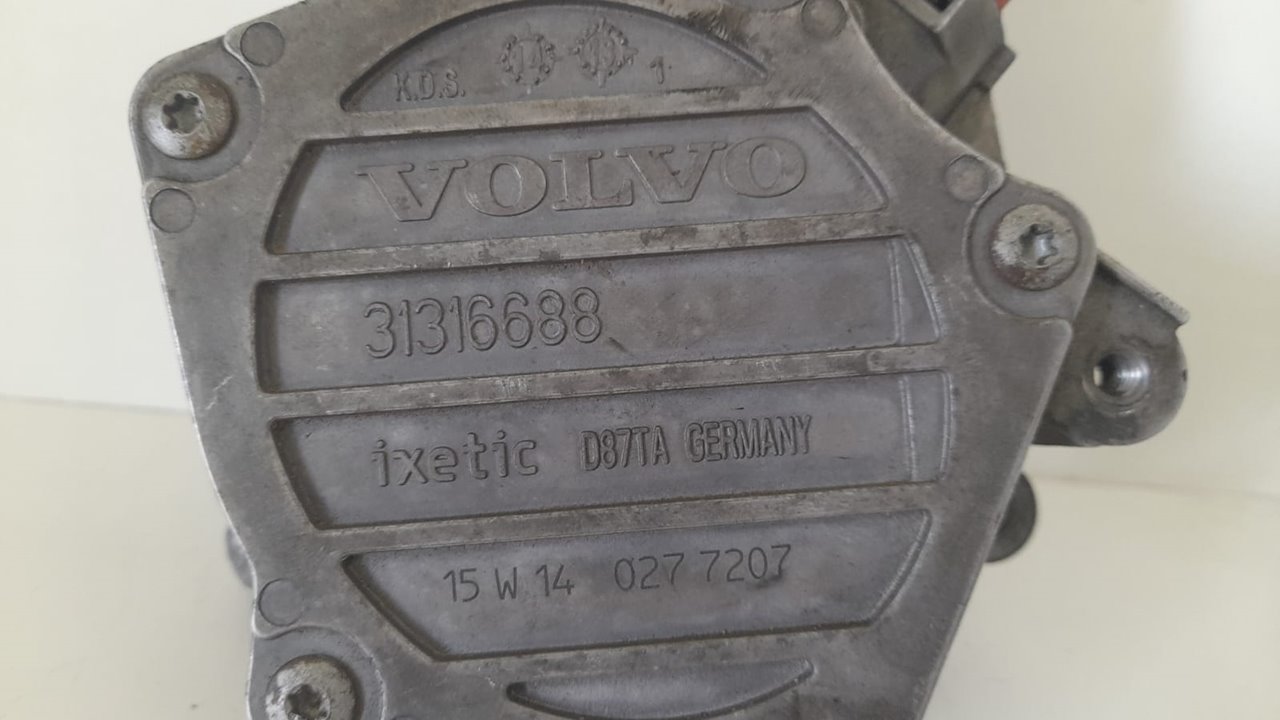 Depresor freno / bomba vacio volvo v40 cross country basis