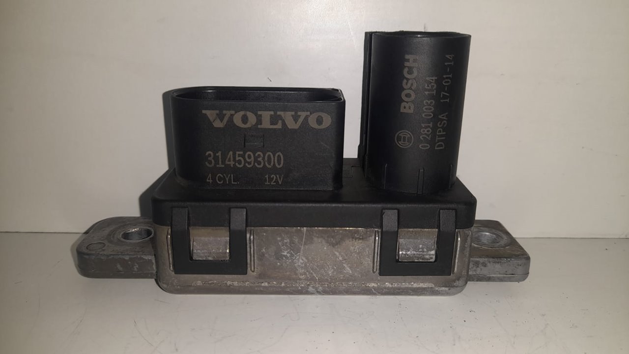 Caja precalentamiento volvo v40 cross country basis