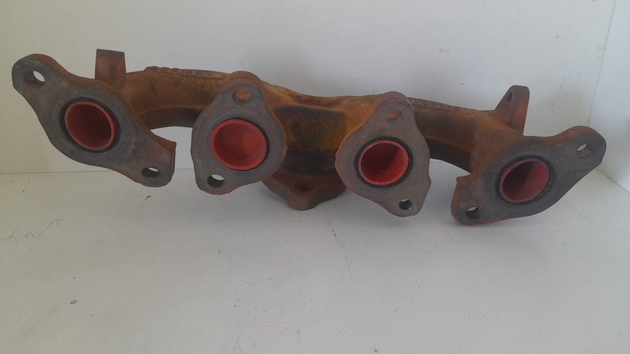 Colector escape volvo v40 cross country basis