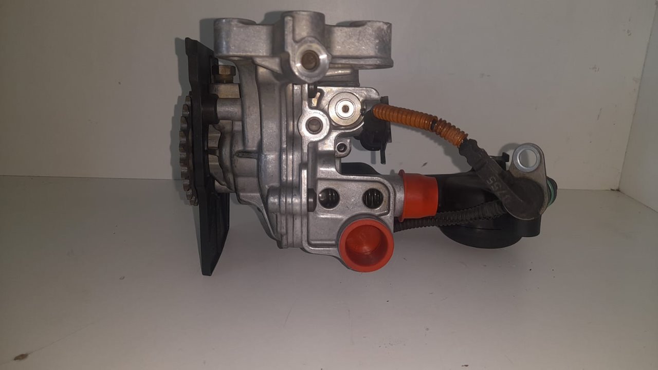 Bomba aceite volvo v40 cross country basis