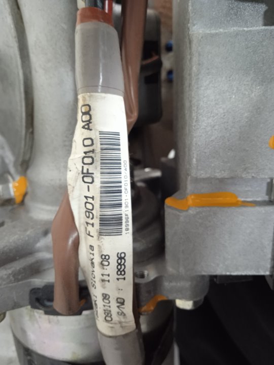 Columna direccion toyota verso (aur2zgr2) active