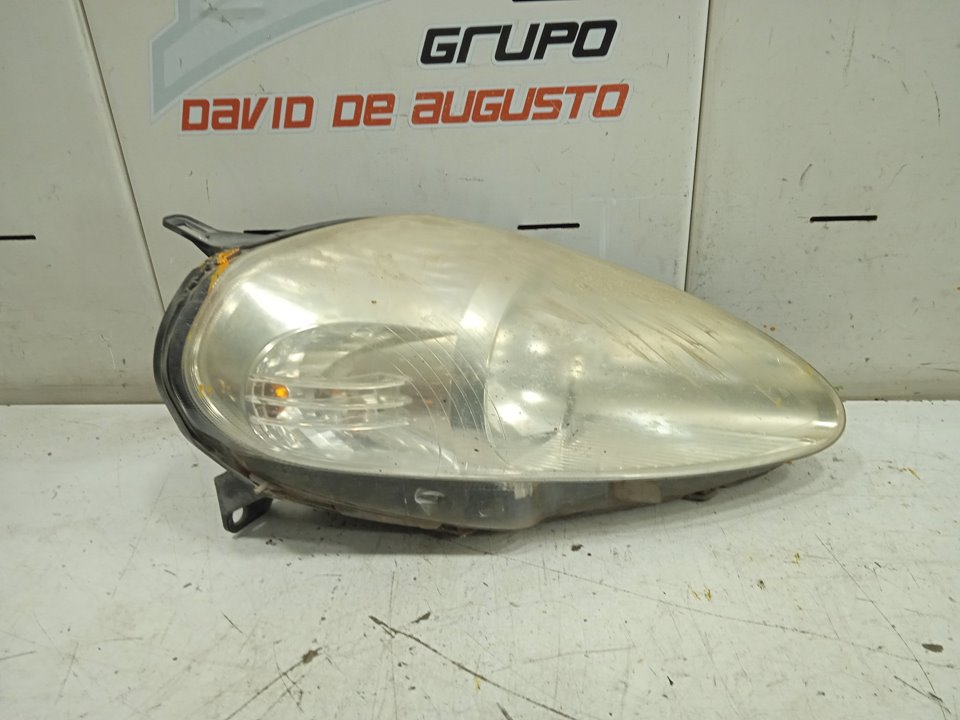 Faro derecho fiat ii punto (188) berlina 