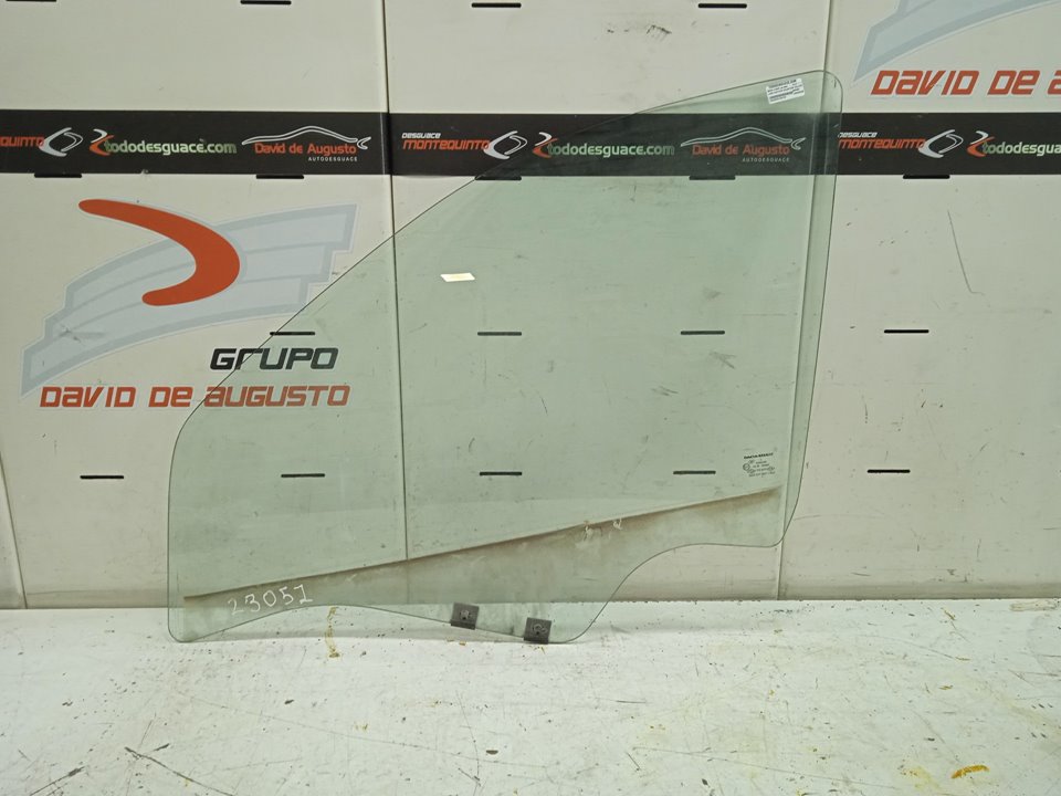 Luna custodia delantera izquierda dacia logan 1 laureate