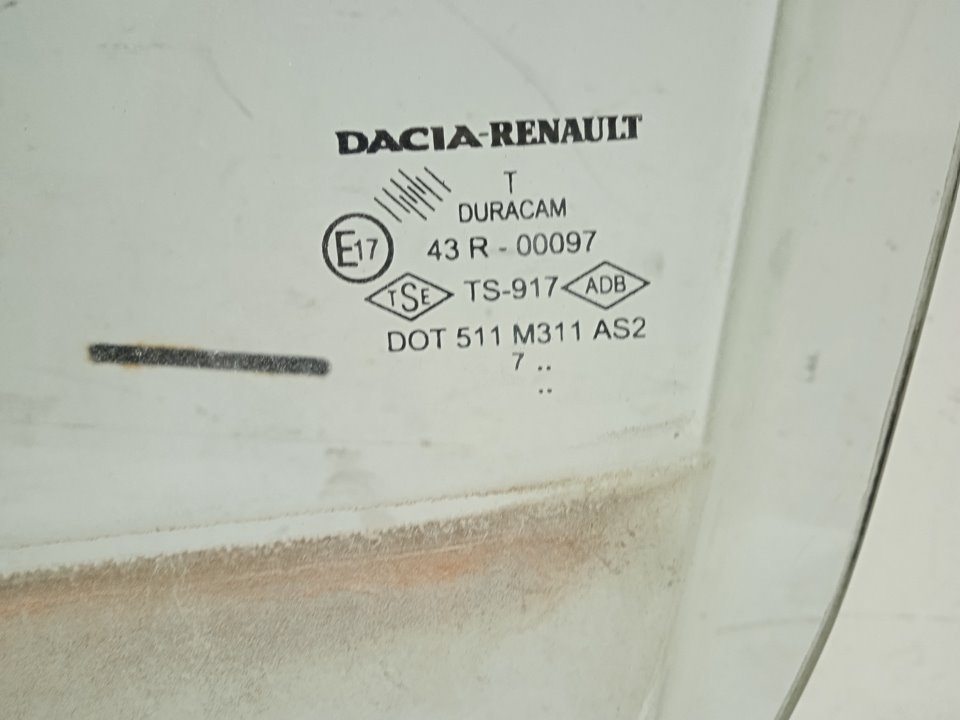 Luna custodia delantera izquierda dacia logan 1 laureate