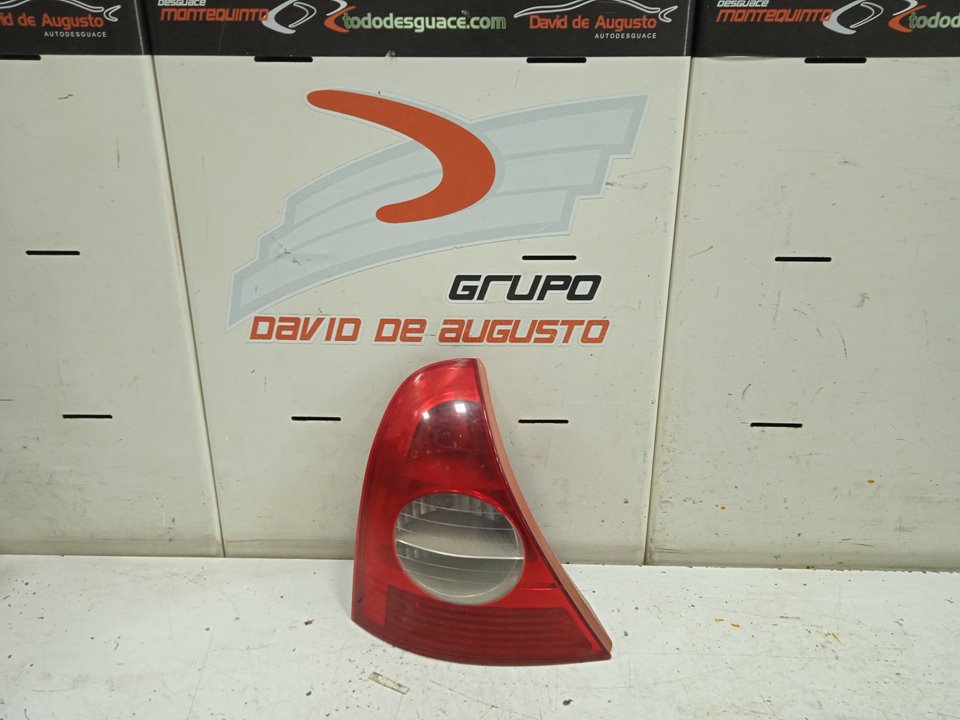 Piloto trasero izquierdo renault clio ii fase ii (bcb0) authentique
