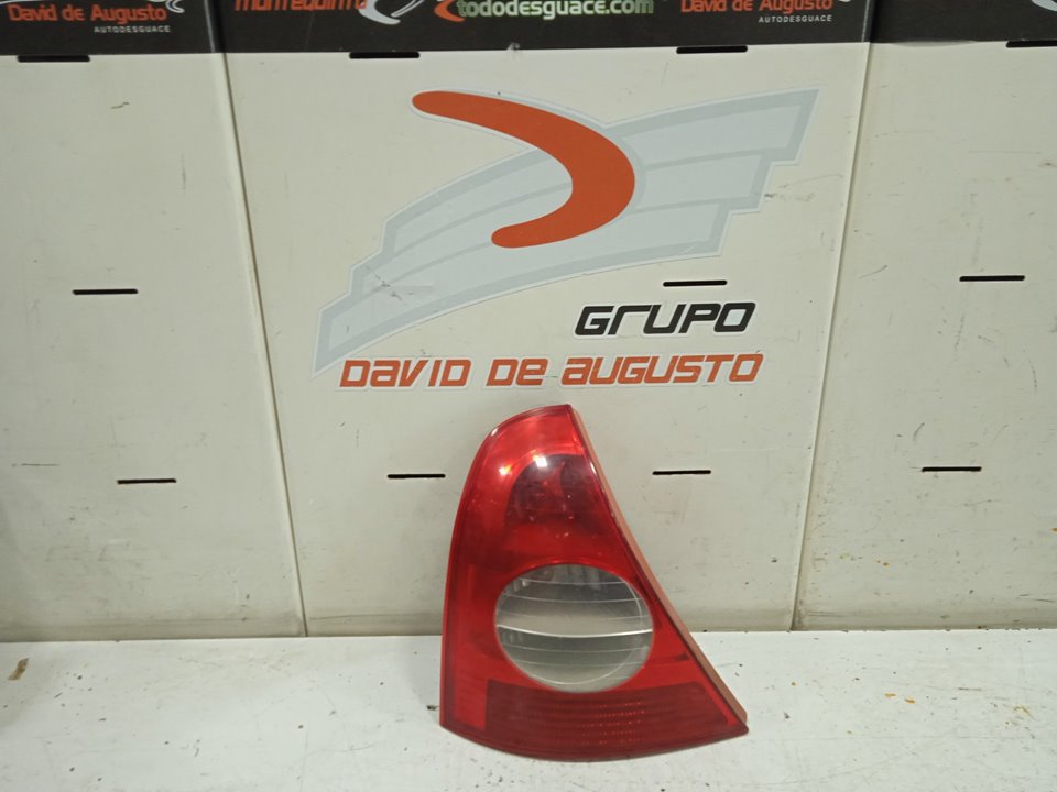 Piloto trasero izquierdo renault clio ii fase ii (bcb0) authentique