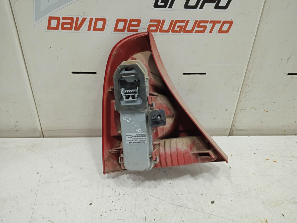 Piloto trasero derecho renault clio ii fase ii (bcb0) authentique