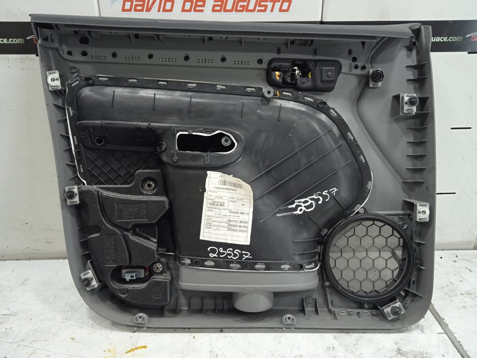 Guarnecido puerta delantera derecha volkswagen touran (1t1) advance