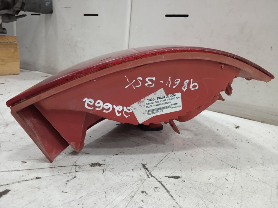 Piloto trasero derecho renault clio ii fase ii (bcb0) authentique