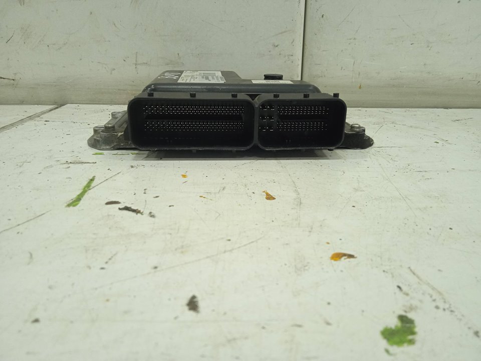 Centralita motor uce opel astra j berlina 5p cosmo