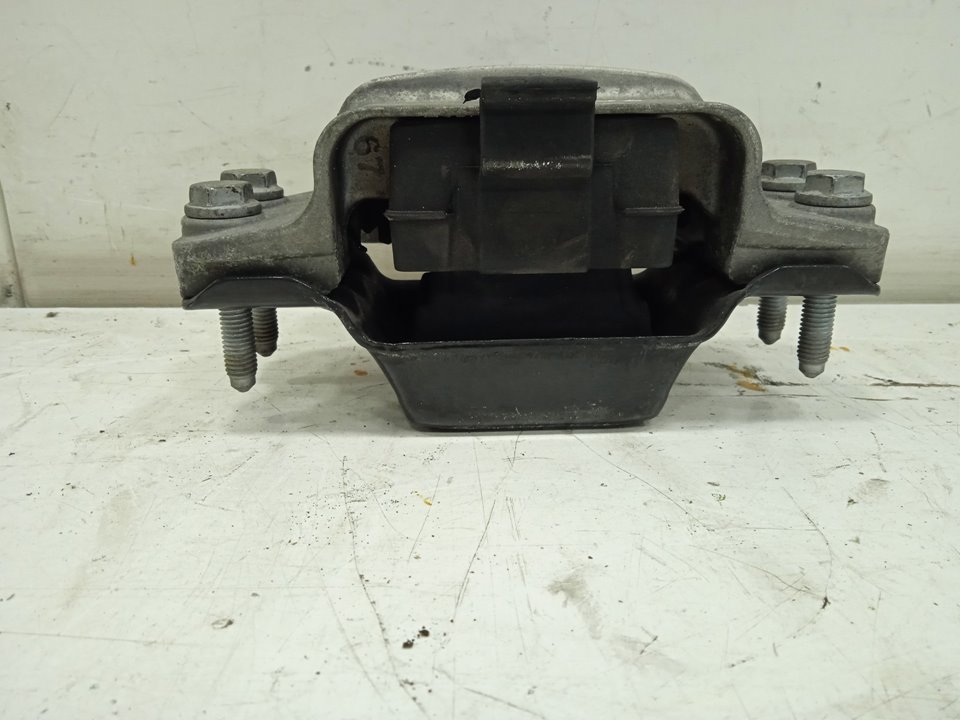 Soporte motor seat altea xl (5p5) family