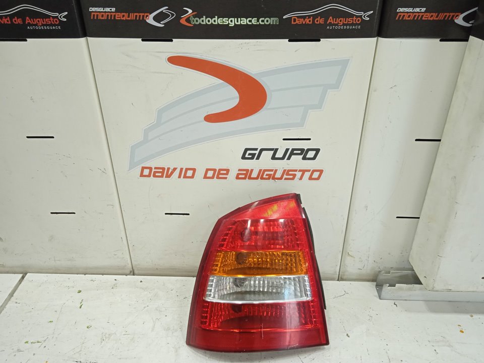 Piloto trasero izquierdo opel astra g berlina club