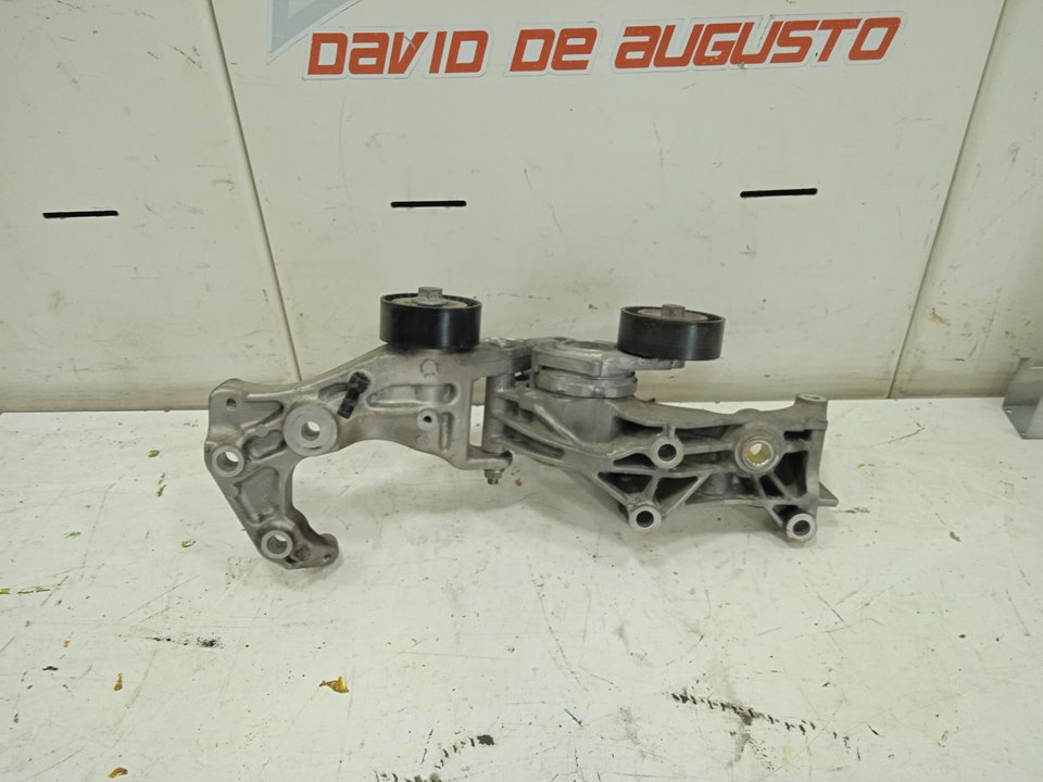 Soporte alternador opel astra j berlina 5p cosmo