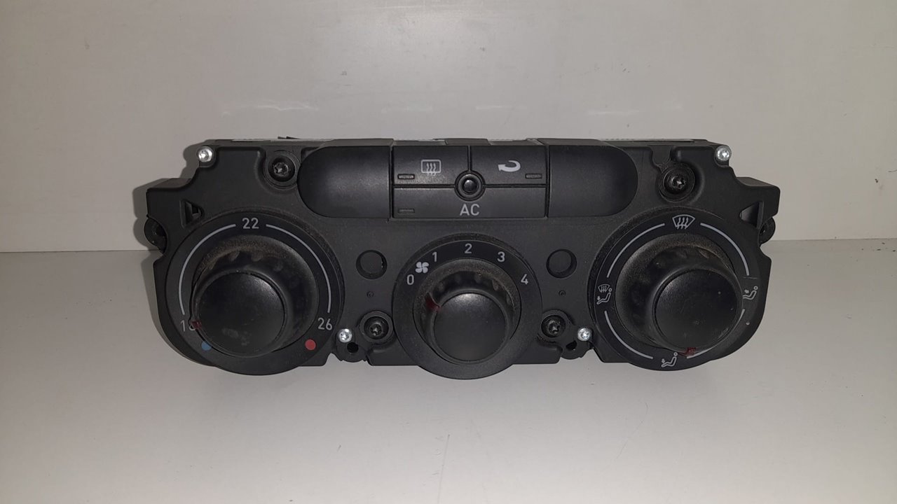 Mando climatizador seat leon (1p1) reference