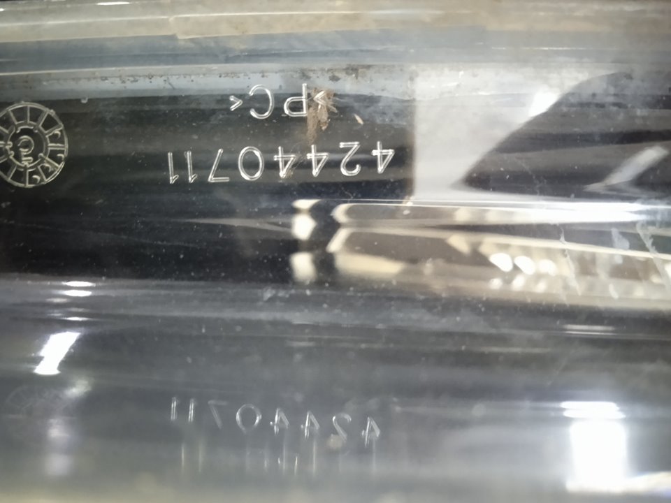 Faro izquierdo peugeot 307 break  sw (s1)(04.2002) sw port aventura