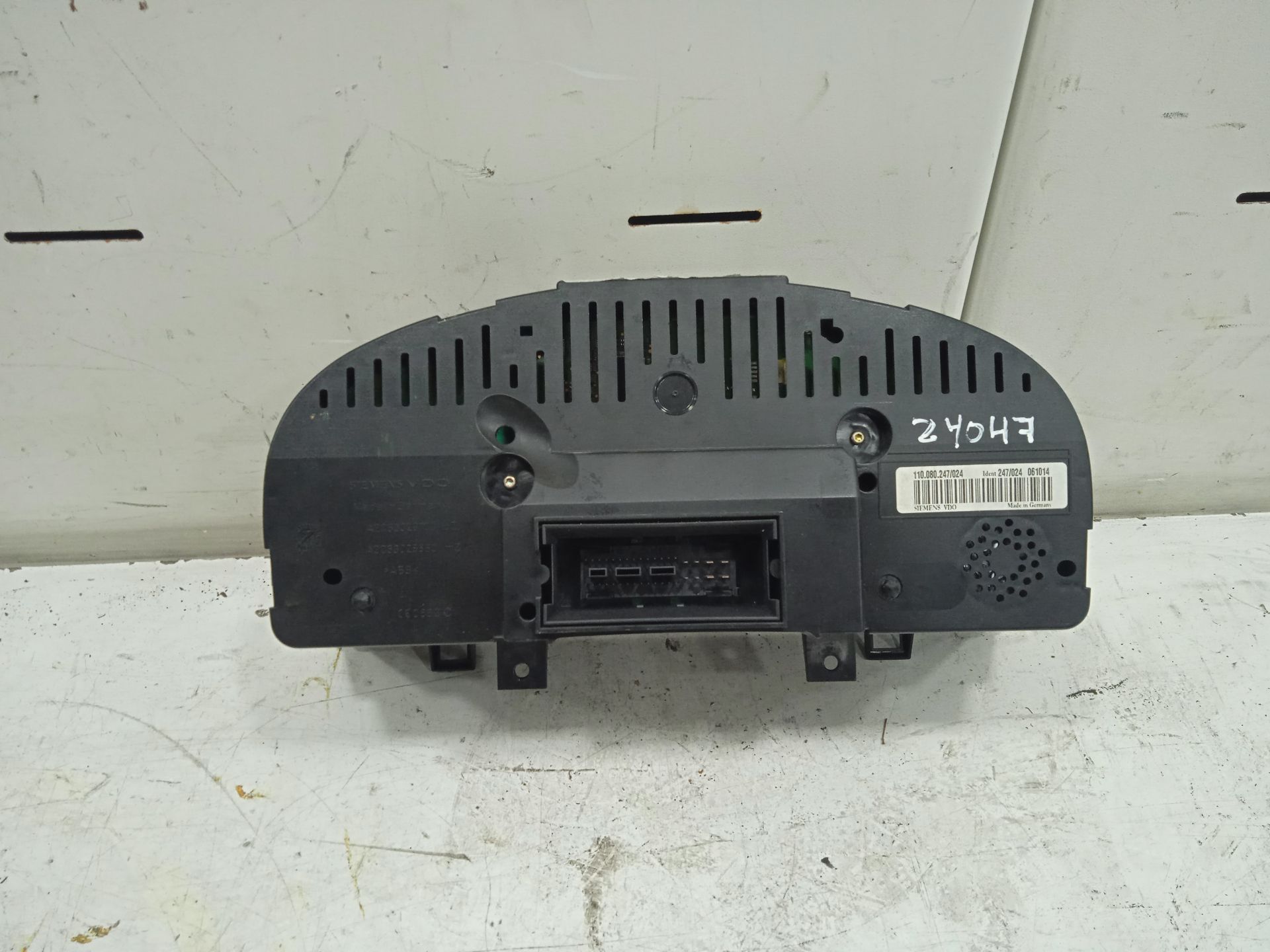 Cuadro instrumentos volkswagen golf v (1k1)(10.2003) conceptline (e)