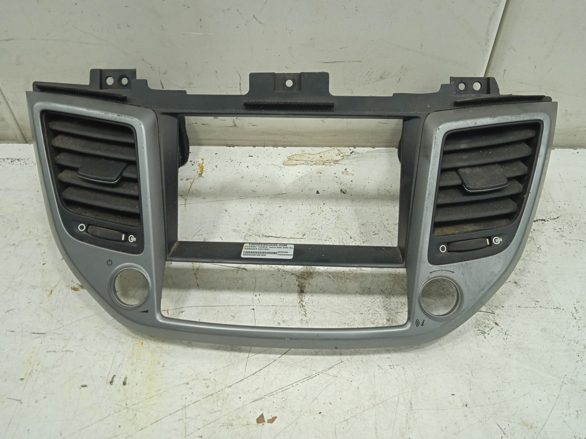 Aireador central hyundai tucson (tl) tecno safe 2wd bluedrive