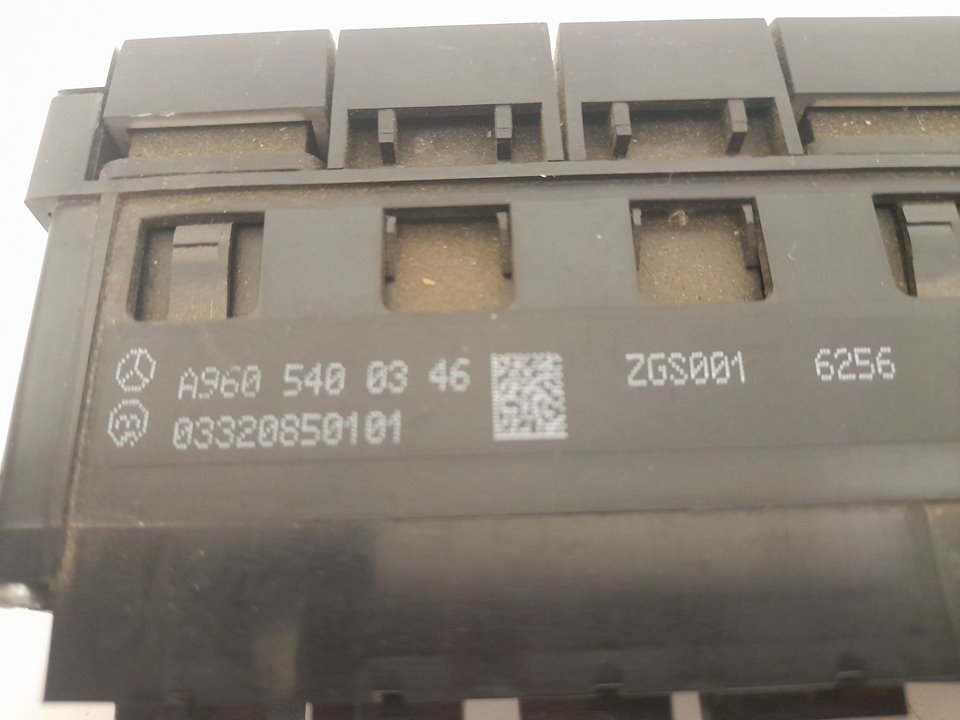 Botonera mercedes-benz actros 4 2-ejes bm 963 (2011) 18xx 4x2 szm l bigspace