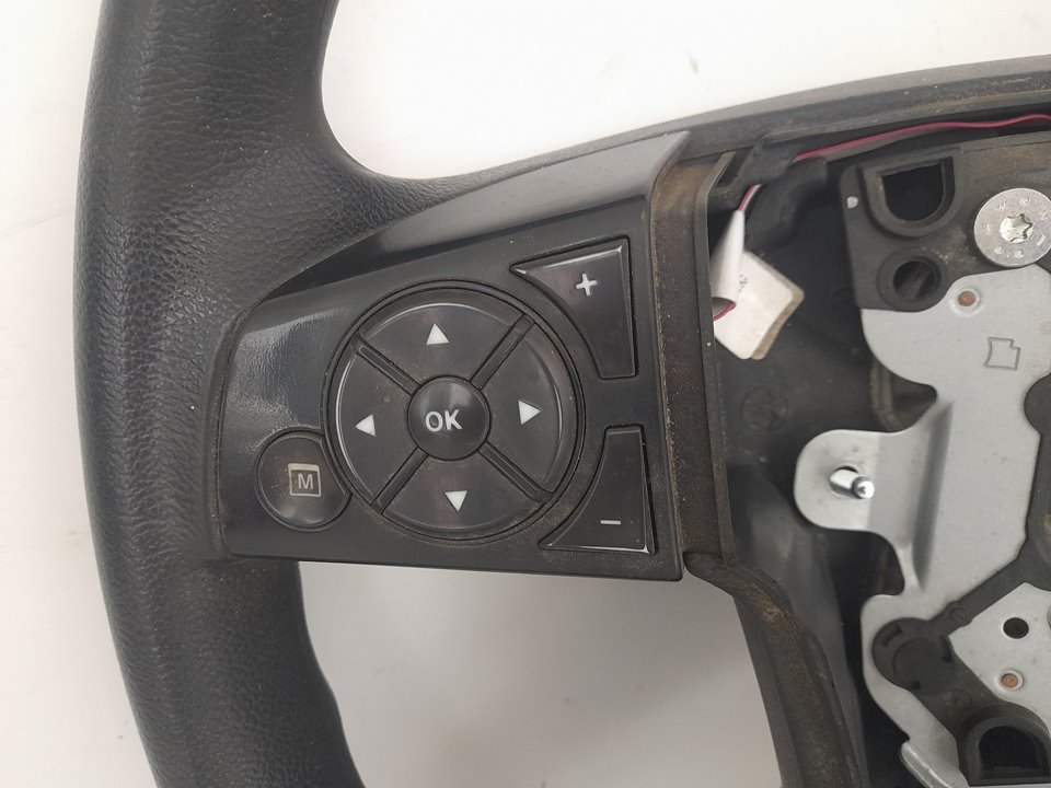 Volante mercedes-benz actros 4 2-ejes bm 963 (2011) 18xx 4x2 szm l bigspace