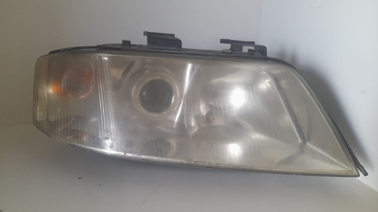 Faro derecho audi a6 avant (4b5) 2.5 tdi