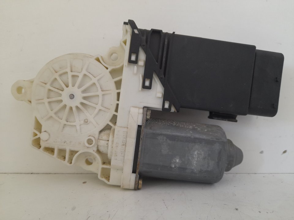 Motor elevalunas delantero izquierdo volkswagen golf iv berlina (1j1)(10.1997) advance