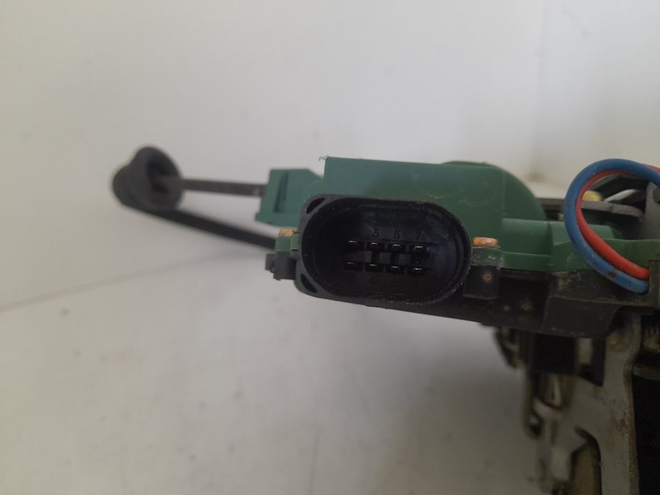 Cerradura puerta delantera derecha volkswagen golf iv berlina (1j1)(10.1997) advance