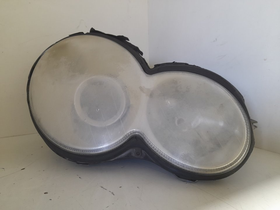 Faro derecho mercedes-benz clase c (bm 203) sportcoupe c 220 cdi (la) sport edition (