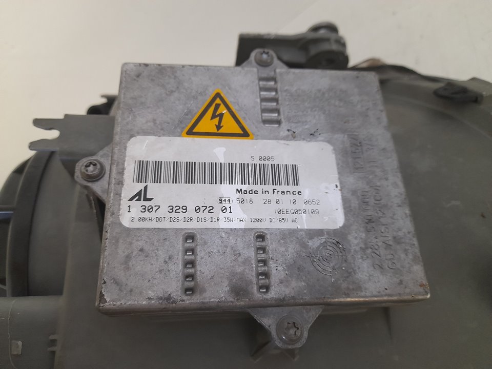 Faro derecho mercedes-benz clase c (bm 203) sportcoupe c 220 cdi (la) sport edition (