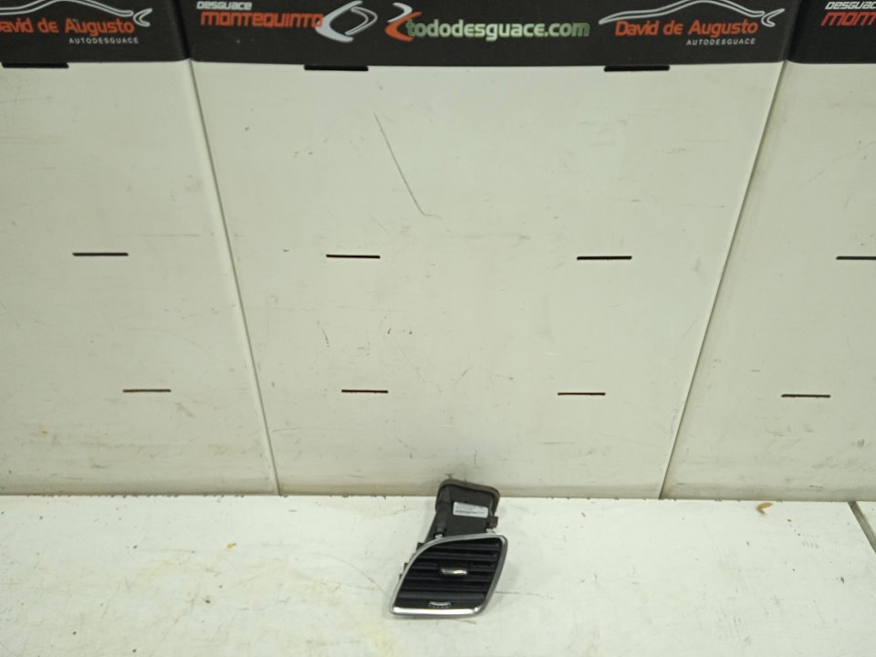 Aireador izquierdo audi q3 (8ug) attraction