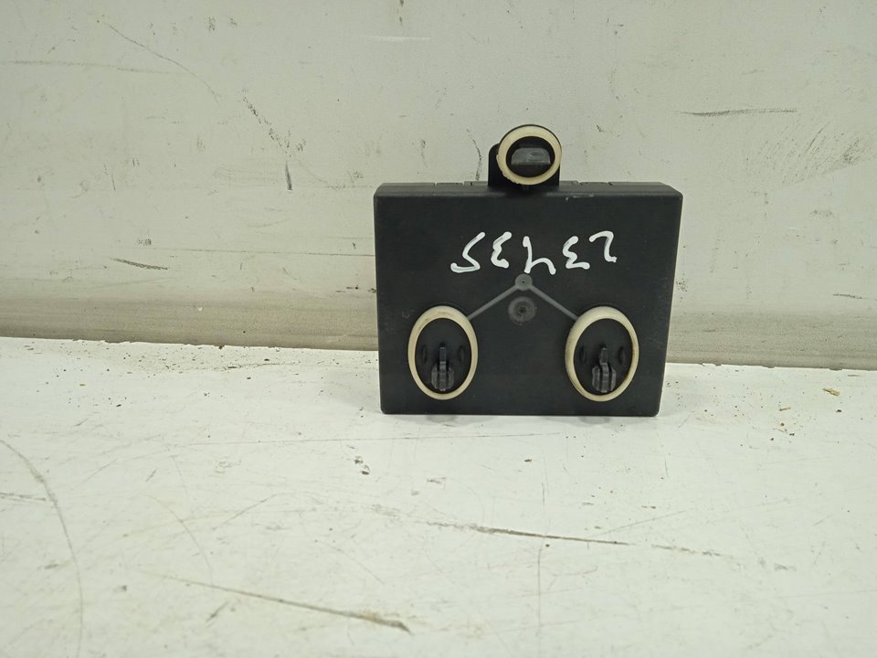 Centralita cierre audi q3 (8ug) attraction