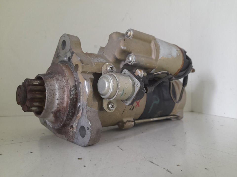 Motor arranque mercedes-benz  no identificado