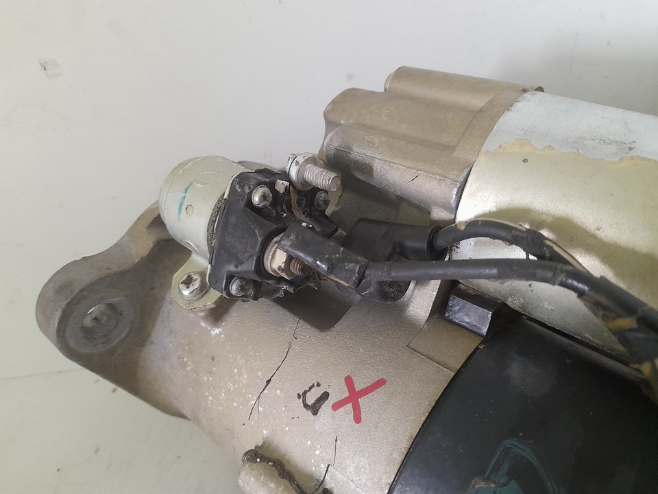 Motor arranque mercedes-benz  no identificado