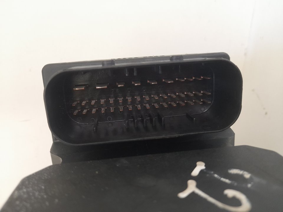 Abs mercedes-benz vito basic-kombi (639) 111  cdi  compacto  (639.601)