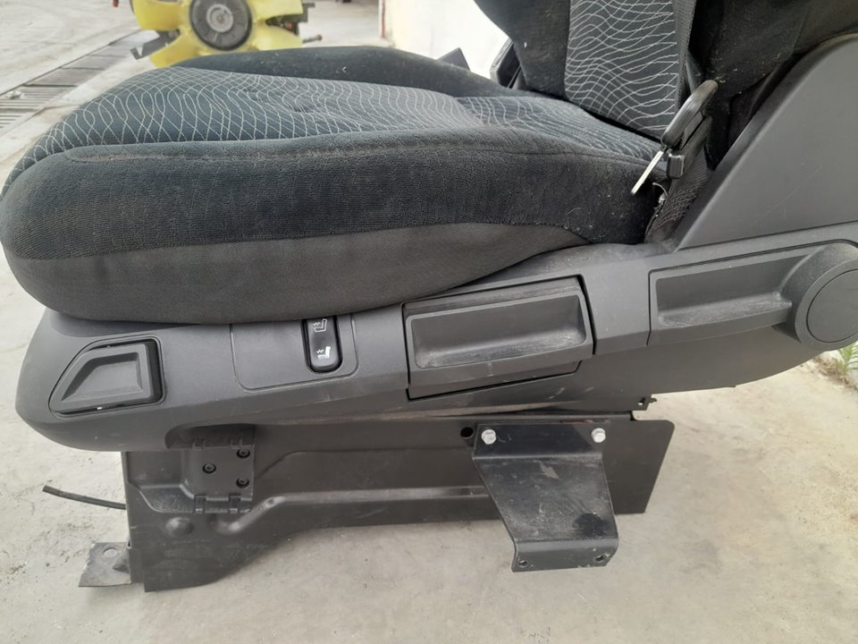 Asiento delantero izquierdo mercedes-benz actros 4 2-ejes bm 963 (2011) 18xx 4x2 szm l bigspace
