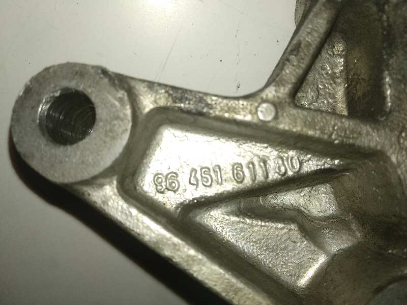  soporte motor trasero   peugeot 407 sw st confort 2.0 16v hdi fap cat (rhr / dw10bted4)