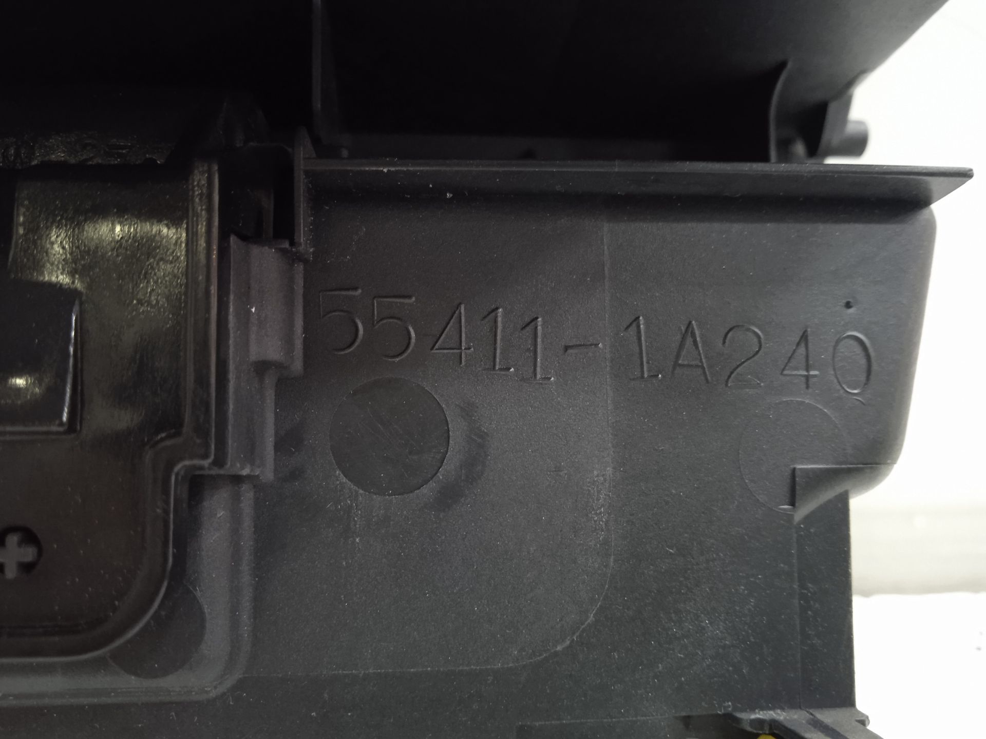 Consola central toyota corolla (e12) 1.4 d4d luna compact