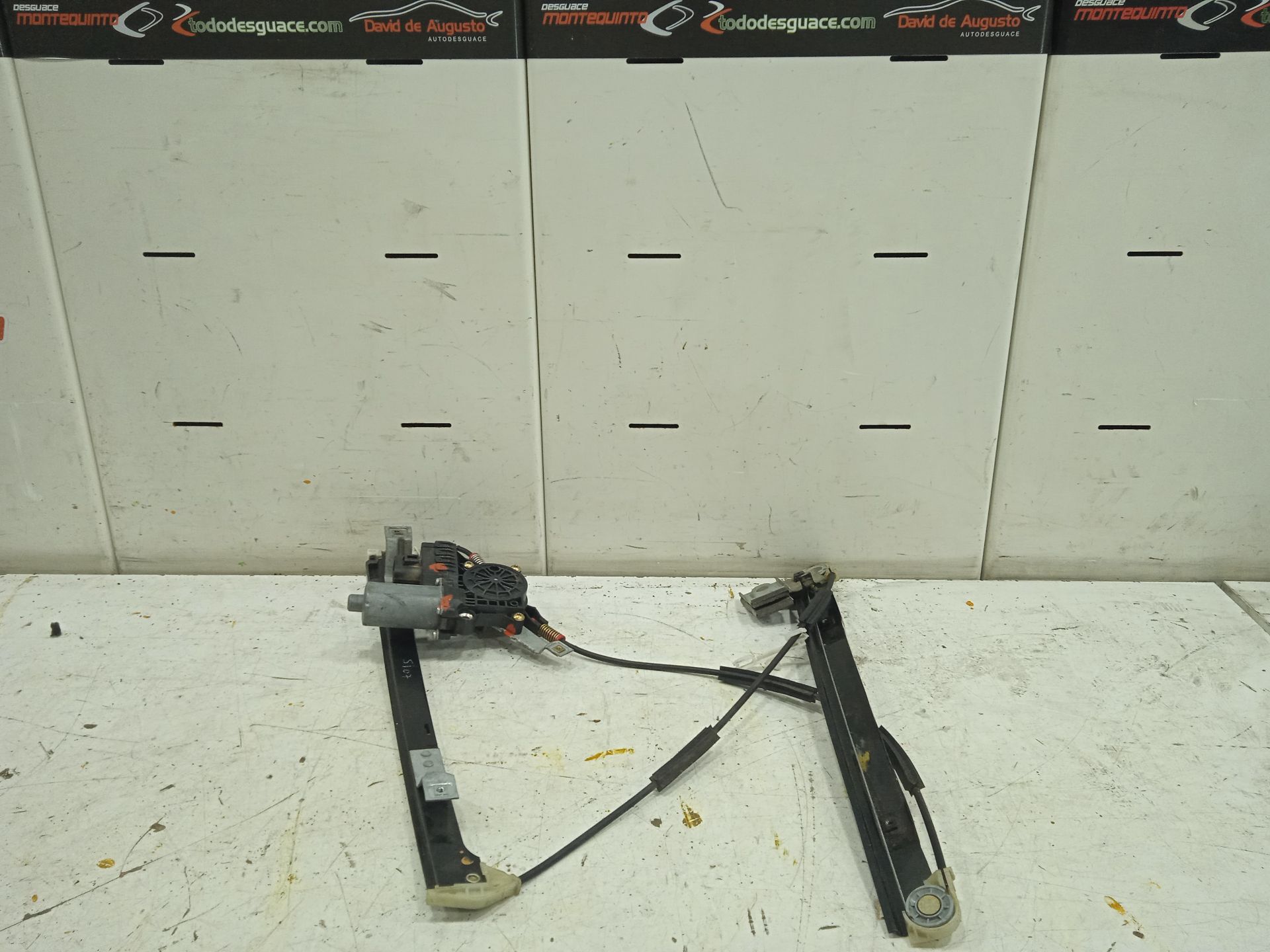 Elevalunas delantero izquierdo ford mondeo berlina (ge) ambiente