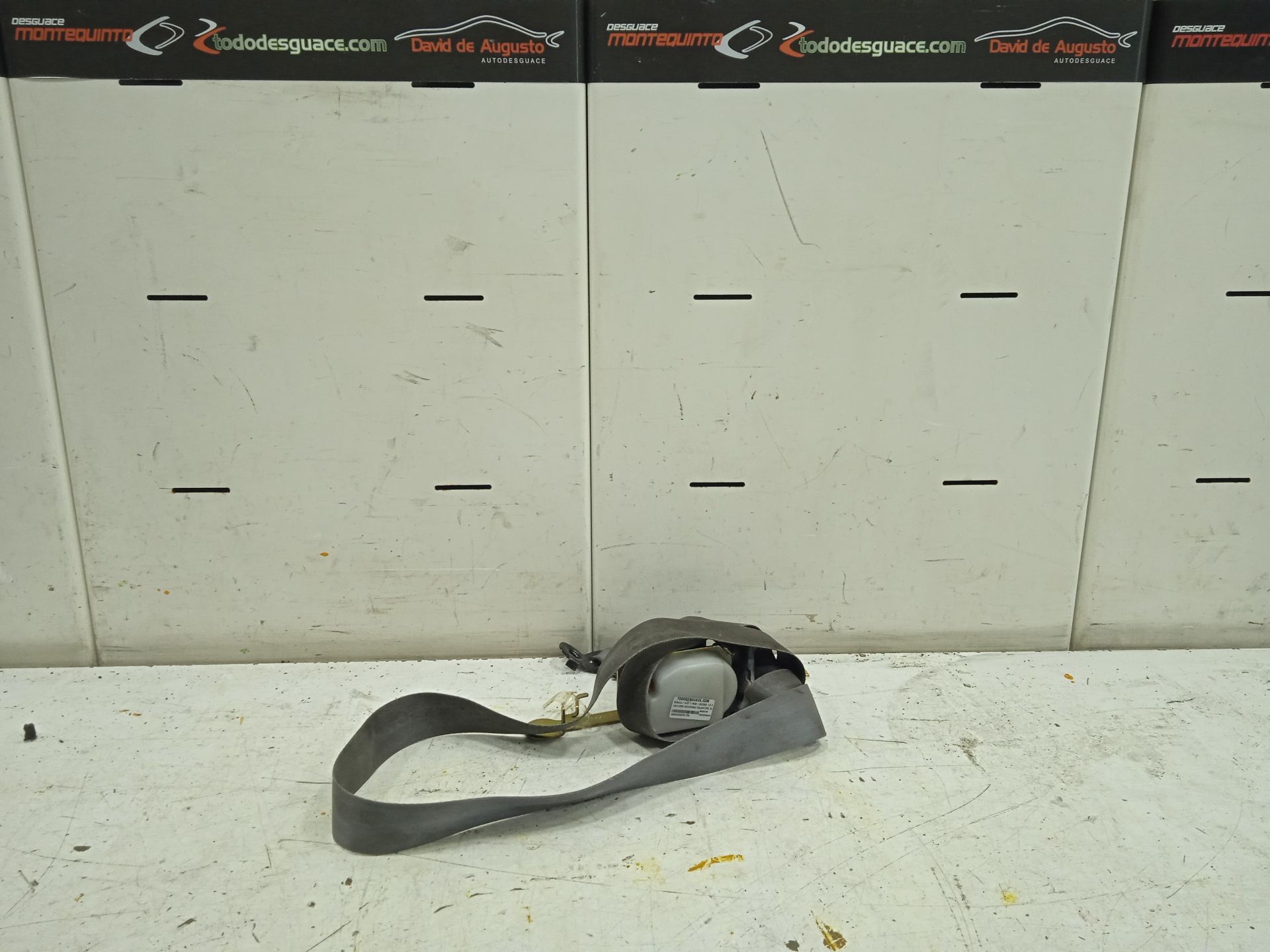 Cinturon seguridad delantero derecho renault clio ii fase i (bcb0) 1.9 d