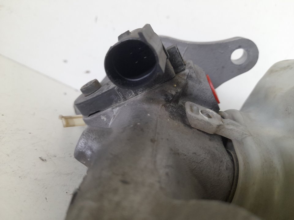 Bomba freno audi a3 sportback (8pa) 2.0 tdi ambiente (dpf)