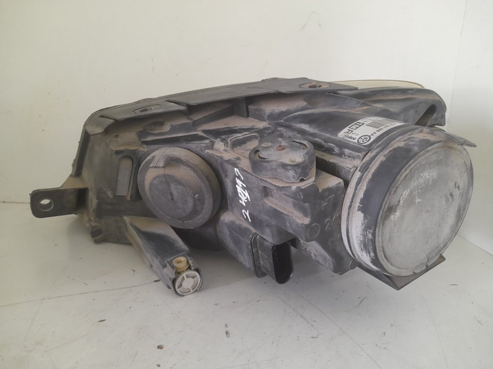 Faro derecho volkswagen passat variant (3c5) edition