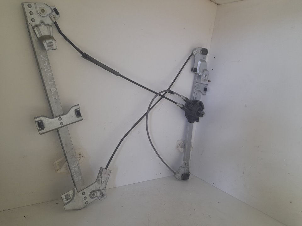 Elevalunas delantero izquierdo citroen berlingo 1.9 600 d furg.