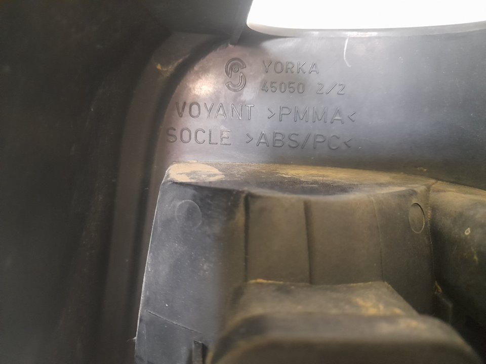 Piloto trasero izquierdo citroen berlingo 1.9 600 d furg.