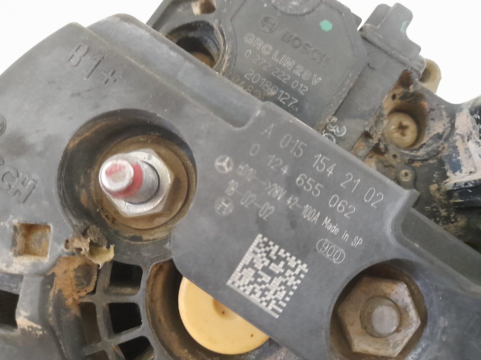 Alternador mercedes-benz  no identificado
