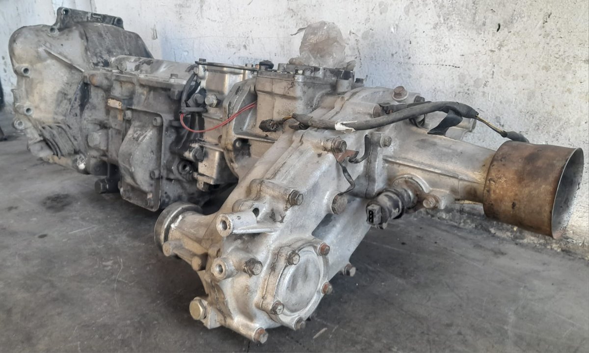 Caja cambios hyundai  no identificado
