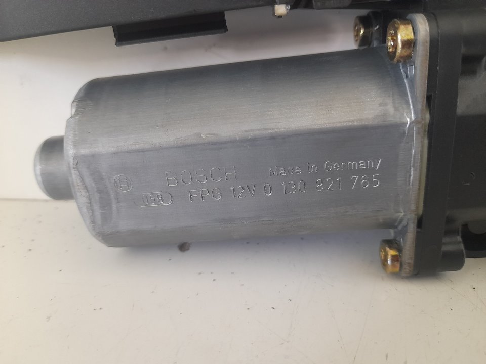 Motor elevalunas delantero derecho porsche cayenne (tipo 9pa) s