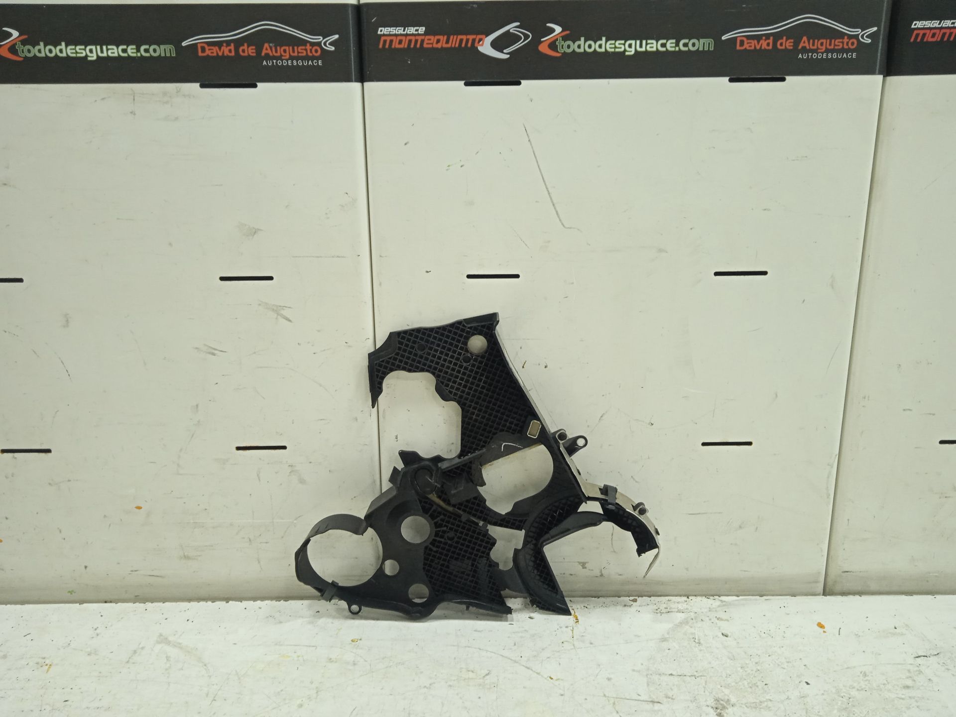 Tapa distribucion seat leon (1p1) reference ecomotive